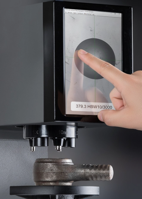 Automatyczny twardościomierz ATI B3000 do pomiaru twardości metodą Brinella ekran dotykowy