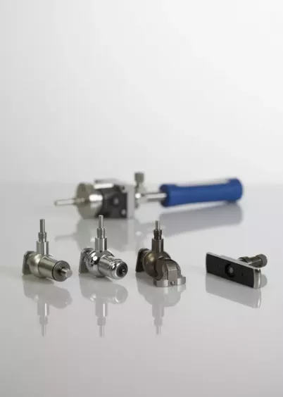 Zestaw głowic czujników Diatest typu Plunger probe do pomiaru średnic wewnętrznych, na białym tle.