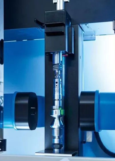 Szczegółowy widok elementu w trakcie pomiaru w skanerze optycznym Opticline