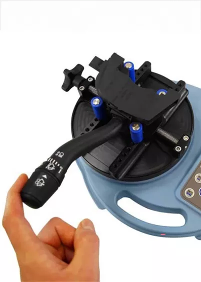 Pomiar momentu siły na narzędziu przy użyciu ręcznego urządzenia Tornado Mecmesin