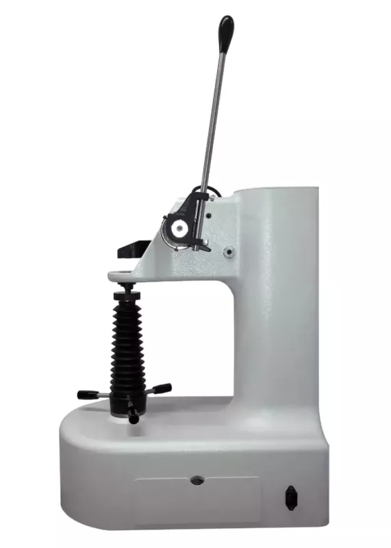 Widok boczny stacjonarnego twardościomierza Ernst AT250