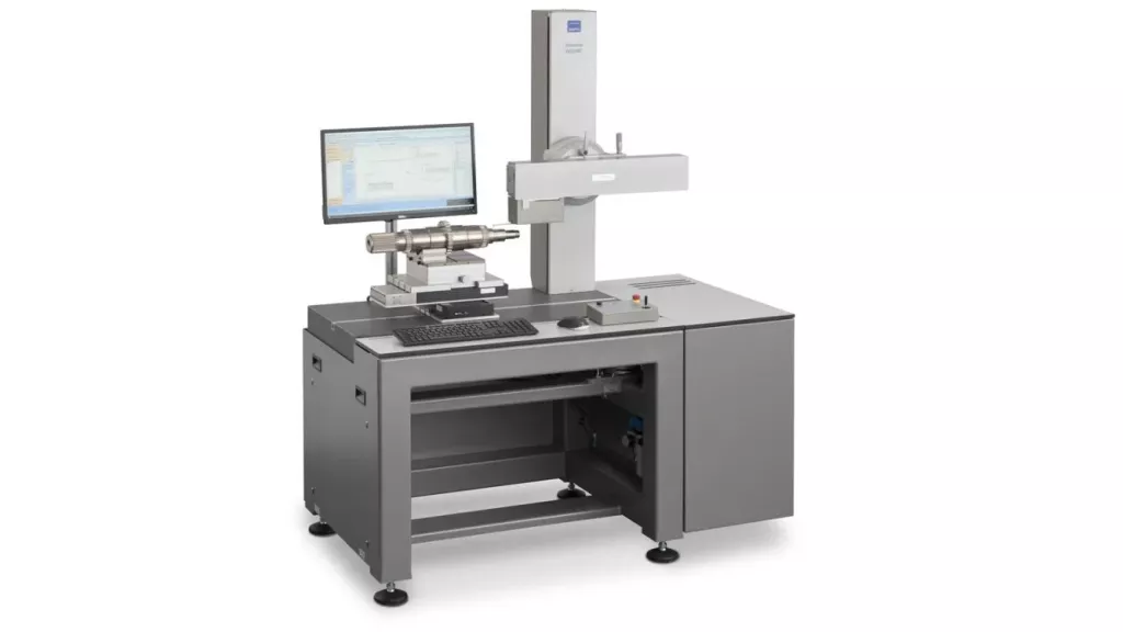 Stacjonarny profilometr Waveline W920RC Surfscan podczas pomiaru powierzchni