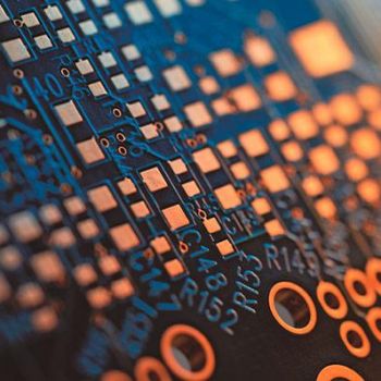 plytka-obwodow-drukowanych-wielowarstwowy-uklad-powlok-au-ni-cu-pcb