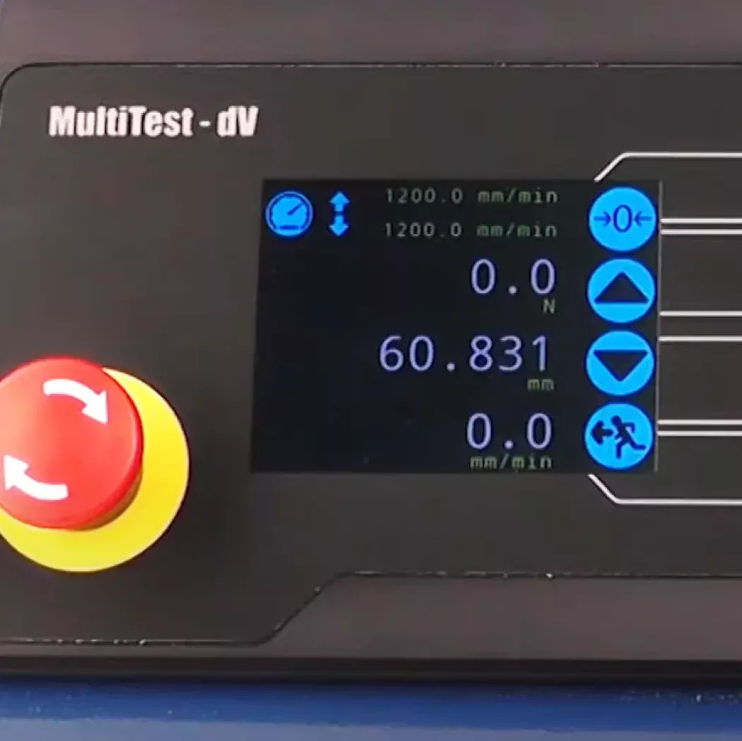 Ekran z&nbsp;parametrami testu siły w&nbsp;systemie Mecmesin MultiTest-dV