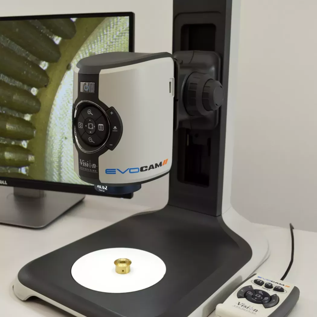 Mikroskop inspekcyjny EVO Cam II do inspekcji i&nbsp;kontroli jakości elementów mechanicznych