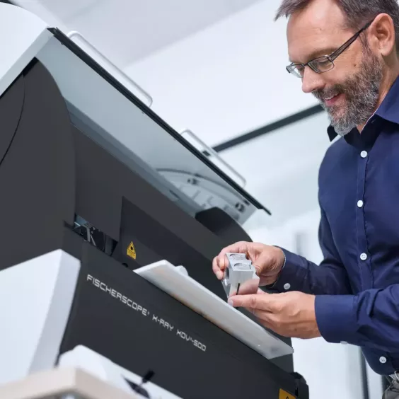 Badanie grubości powłok metodą fluorescencji rentgenowskiej (XRF)