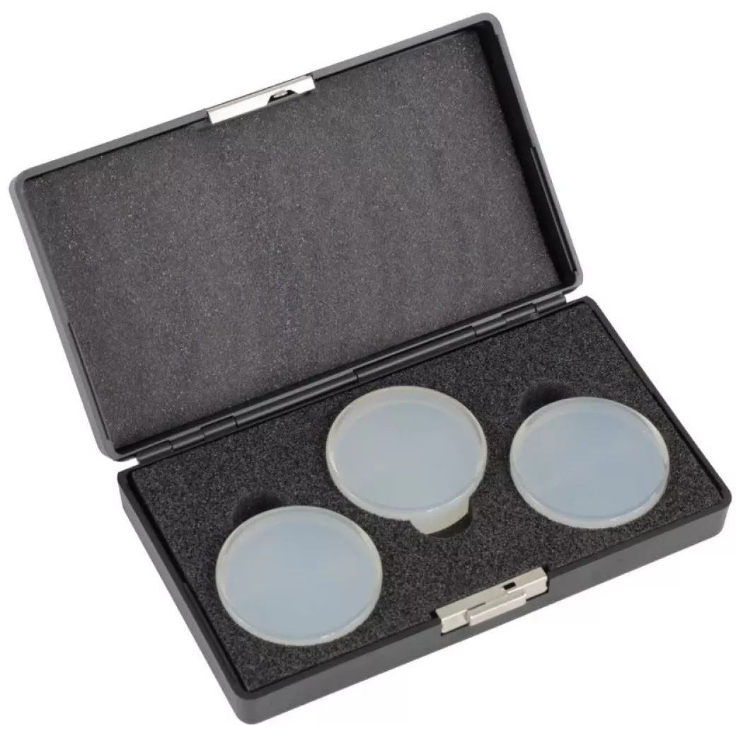 Zestaw wzorców twardości Shore OO Hildebrand w&nbsp;etui – bloczki do weryfikacji pomiarów elastomerów