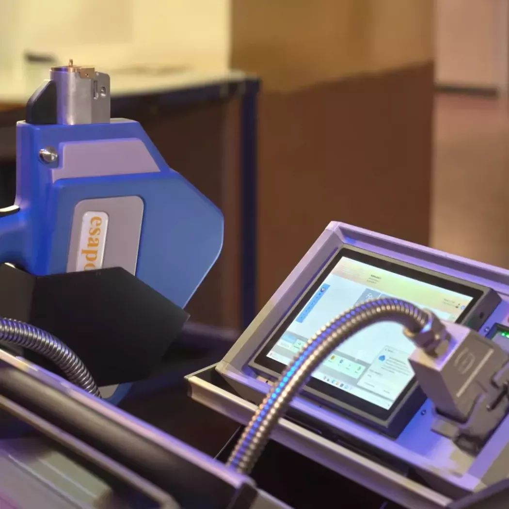 Głowica/pistolet ESAPORT PLUS do mobilnej analizy składu chemicznego metali