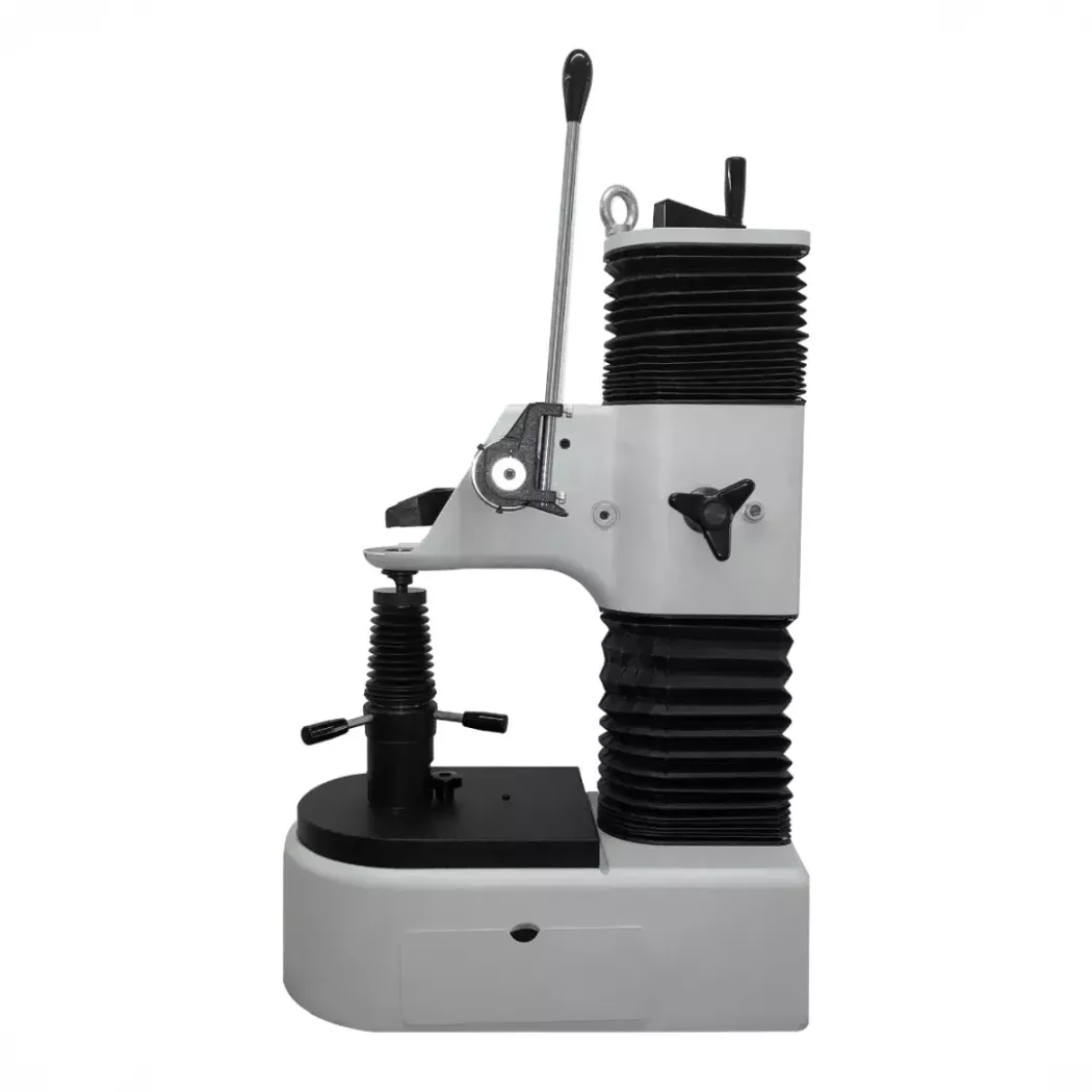 Konstrukcja twardościomierza stacjonarnego AT130D Ernst – widok urządzenia